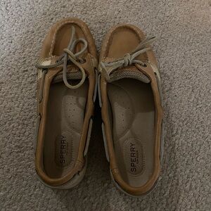 Women’s Tan sperry angelfish boat shoes / top siders